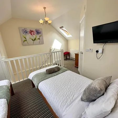 דירה Welbury Sleeps 2 Pet Friendly & Parking נורת'אלרטון